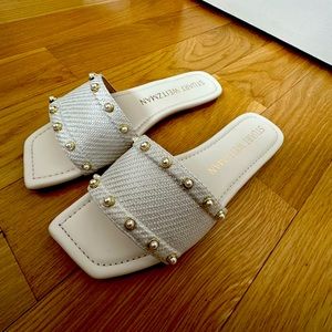 Stewart Weitzman Pearl Slide Sandal size 8